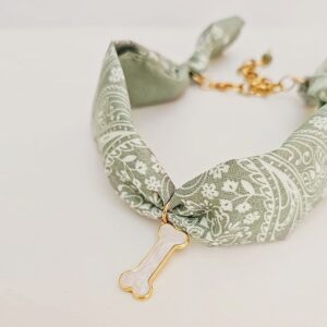 Bandana Style Dog Necklace - Khaki Grey